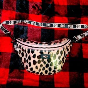 Ugg Fanny pack